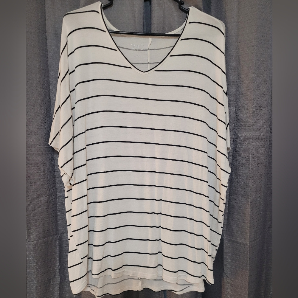 Maurices Dolomam Top